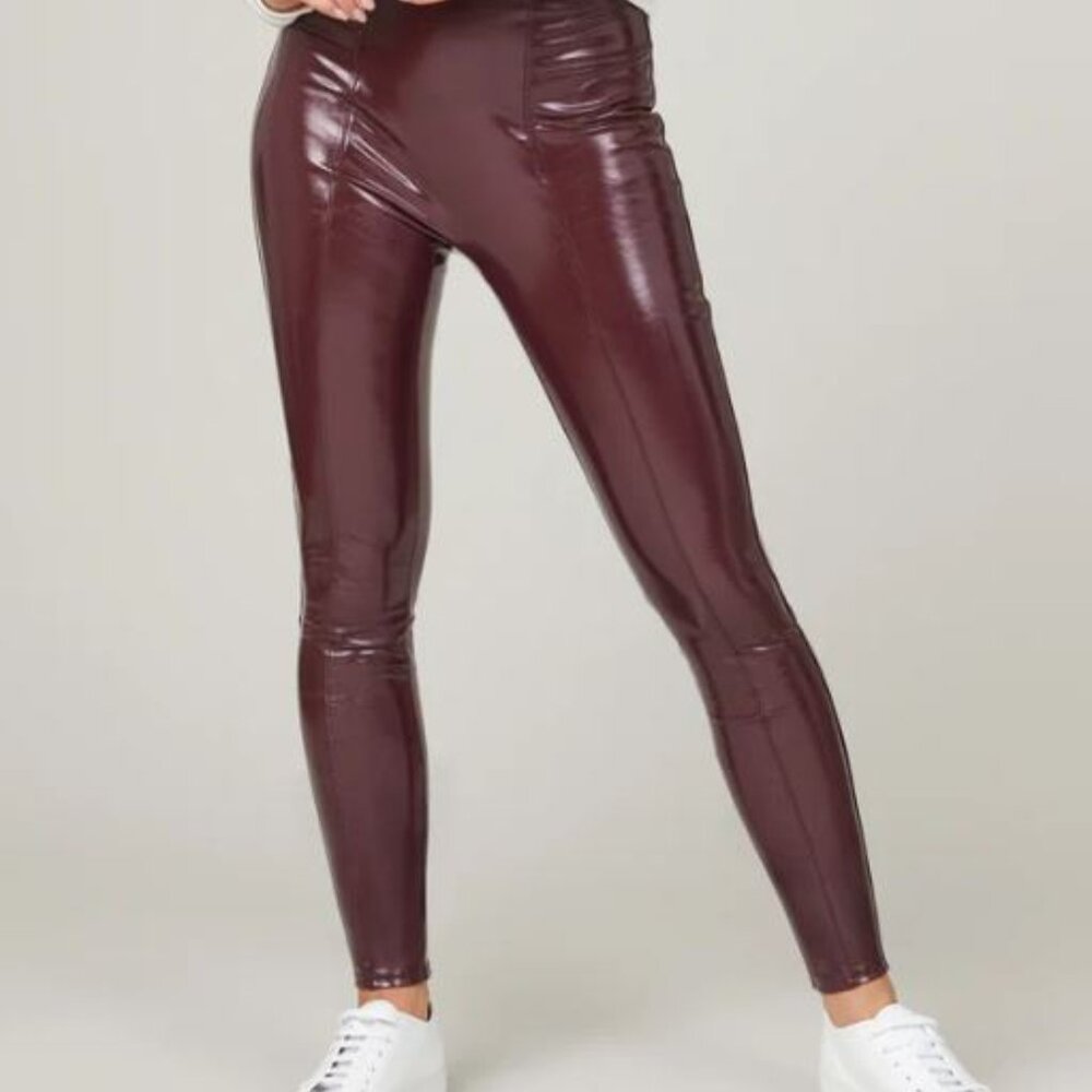 A5 NWT SPANX Ruby Faux Patent Leather Tall Leggings Pants 20301T Size XL